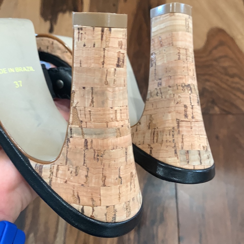 Heels - NWOT - Picture 10 of 12